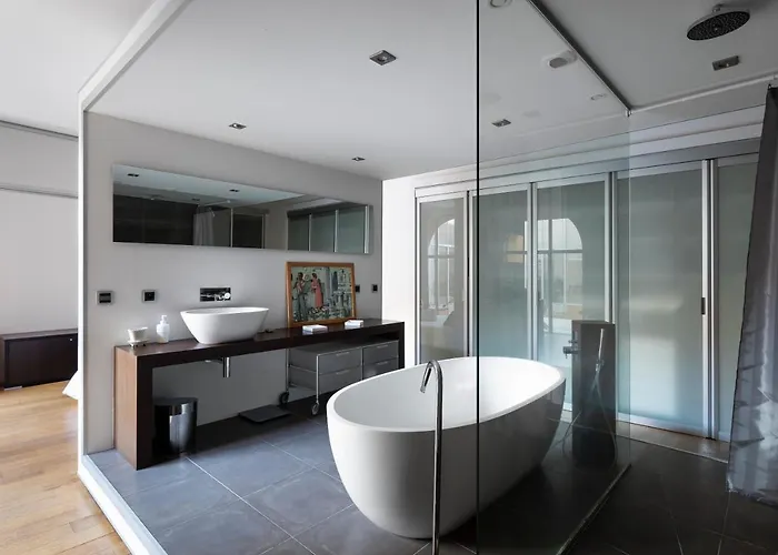 דירה Le - Loft De 230 M2 Au Coeur De נאנט